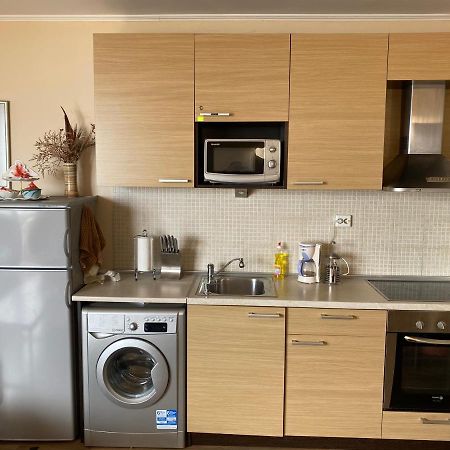 First Line Apartment At Обзор Экстерьер фото